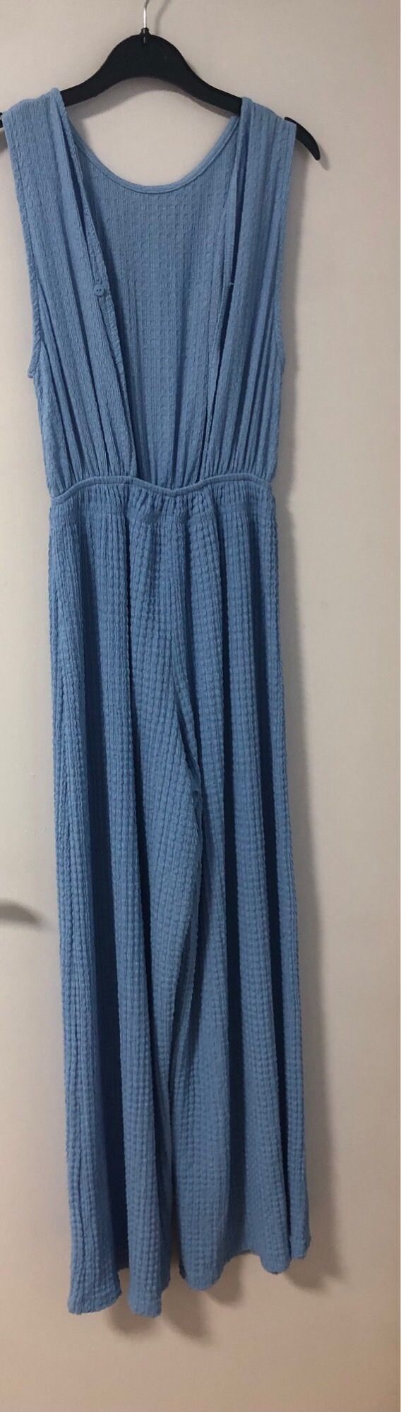 Mono de varano azul cielo de Zara