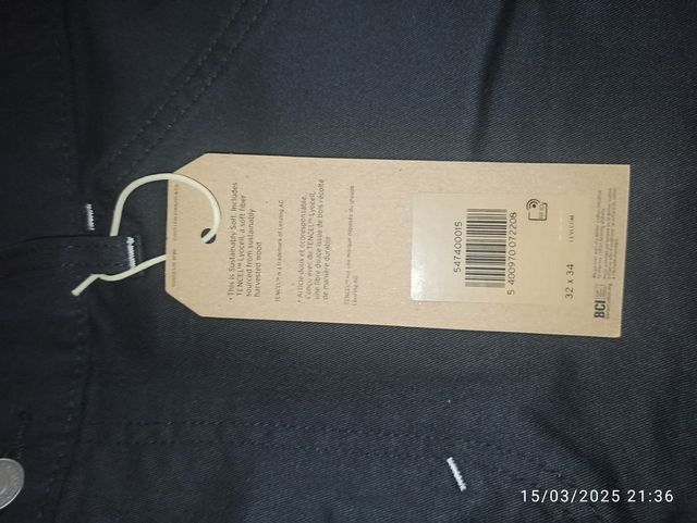 Pantalón vaquero negro Levis hombre talla 32-34