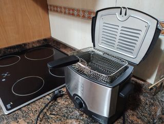 Freidora 1000W Taurus Profesional 1