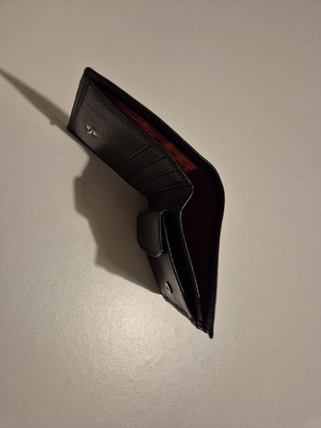 Portafoglio in pelle 