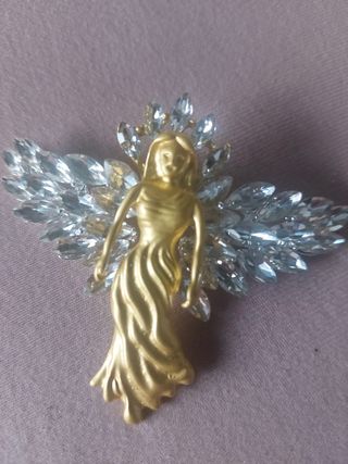 Broche imperdible angel