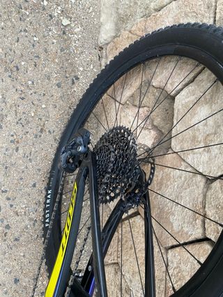 BICICLETA BBTT SCOTT CARBONO L