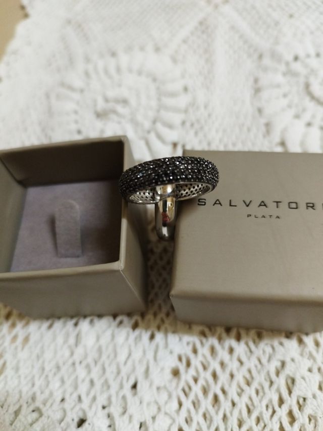 Anillo Salvatore