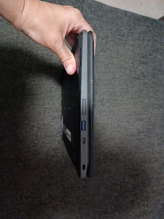 Portátil acer tactil