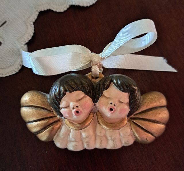 Coppia angioletti thun