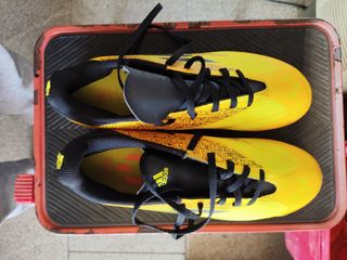 Botas de fútbol sala 