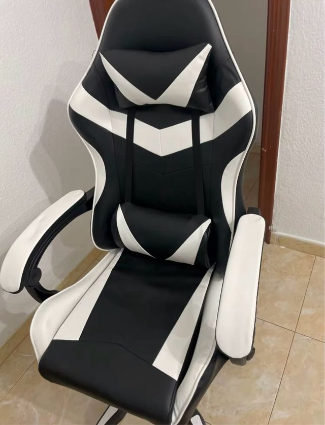 Sedia da Gaming bianca. Nuova.