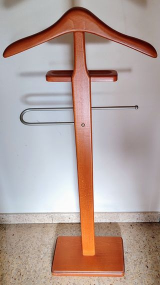 Galán de noche de madera