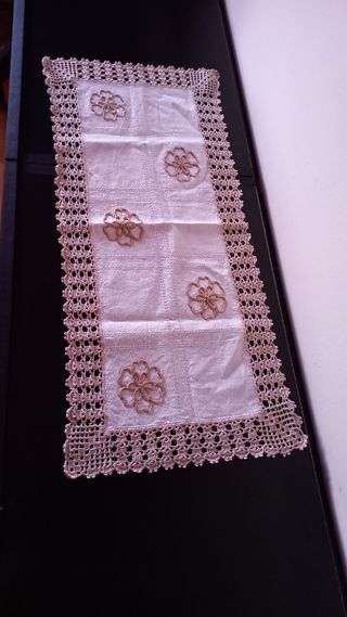 Conjunto de panos com renda artesanal