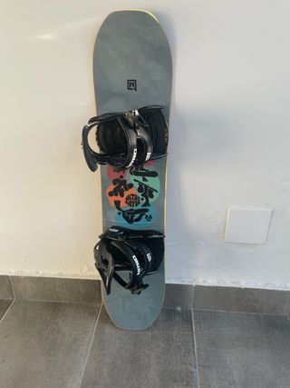 Tabla con fijaciones snowboard niño 