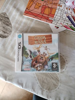 Juego ds colegas en el bosque