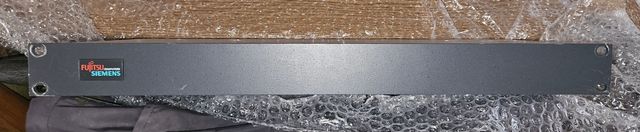 Kvm Switch 8 porte Fujitsu Siemens