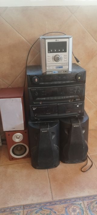 Minicadenas de radio
