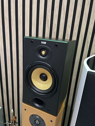 Altavoces  central focal home cinema