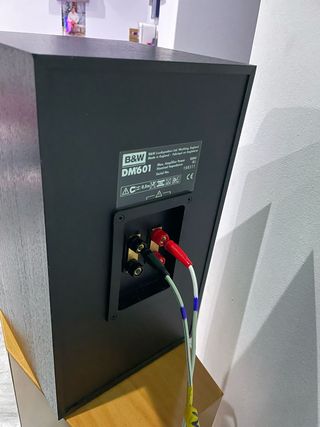 Altavoces  central focal home cinema