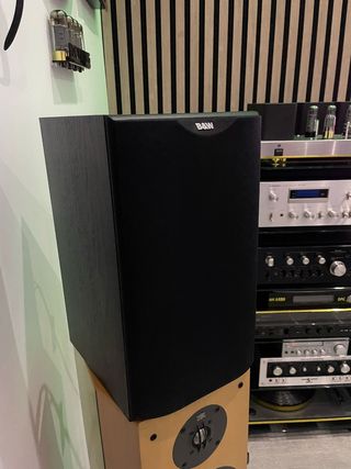 Altavoces  central focal home cinema