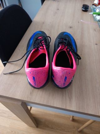 Botas de fútbol