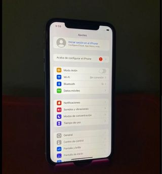 Iphone 11 COMO NUEVO blanco 64gb 94% unica dueña 