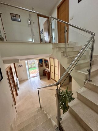 BARANDILLA EN ACERO COM CRISTAL 