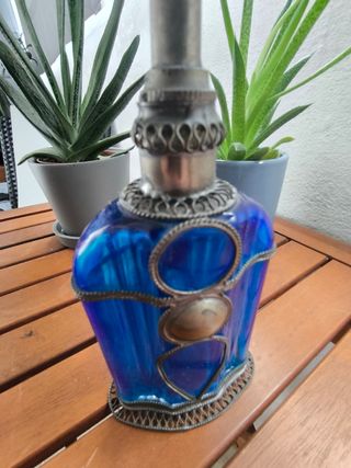 Garrafa de vidro decorativa