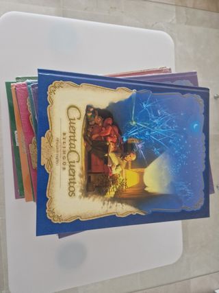 Colección de Cuenta Cuentos bilingües
