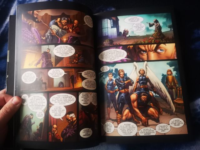 Comic 1602. Marvel Deluxe