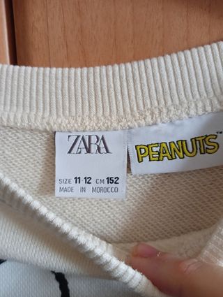 Sudadera de zara de Snoopy talla 11-12