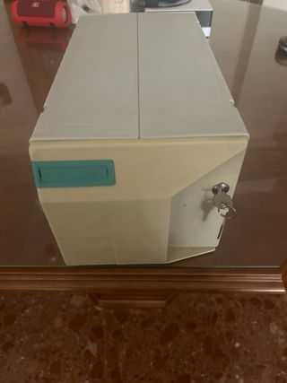 Archivador para DVD y CD con llave