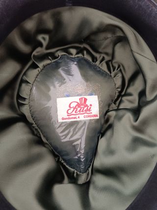 Sombrero color gris. Nuevo