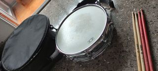 CAJA/PERCUSIÓN