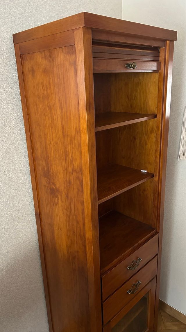 Armario estantería de madera maciza