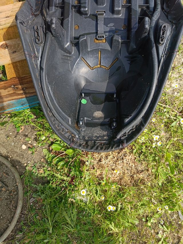 Asiento Yamaha x max 250