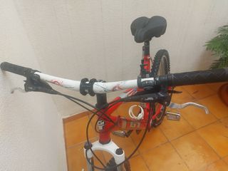 Bicicleta  Montaña Marca GT