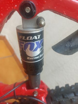 Bicicleta  Montaña Marca GT