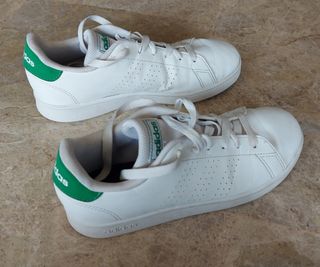 Zapatillas Adidas Advantage. Talla 36