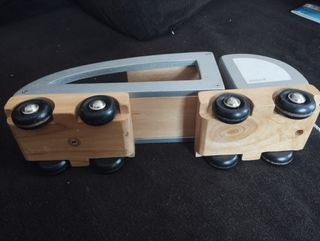 Juguete camión remolque madera