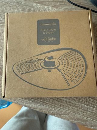 Cubrecuchilla y Pelador Thermomix