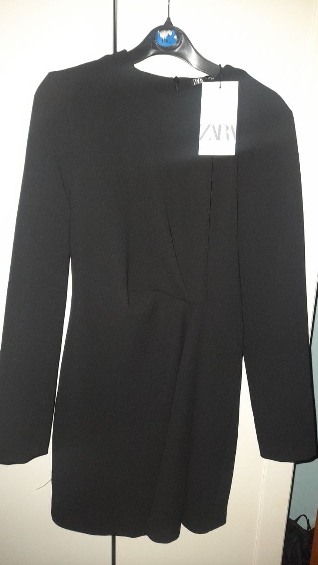 Vestido Zara XS con etiqueta  #Básico #Fondoarmari