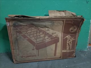 Futbolín de mesa antiguo