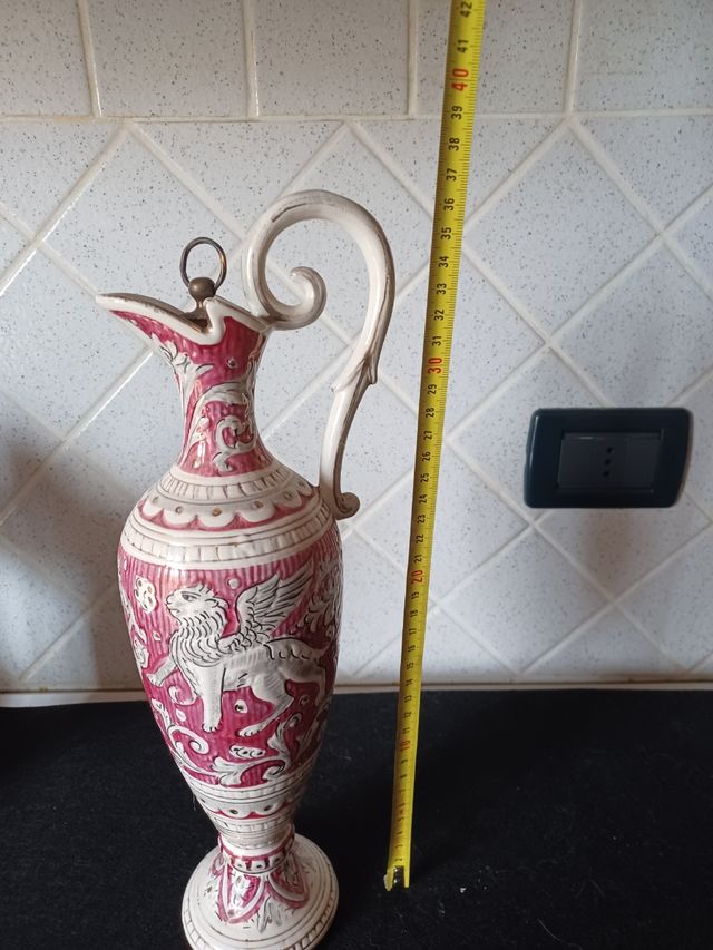 Anfora in maiolica Deruta