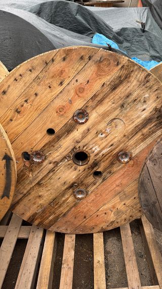 MESAS BOBINAS CARRETE MADERA CABLE CHILLPALET