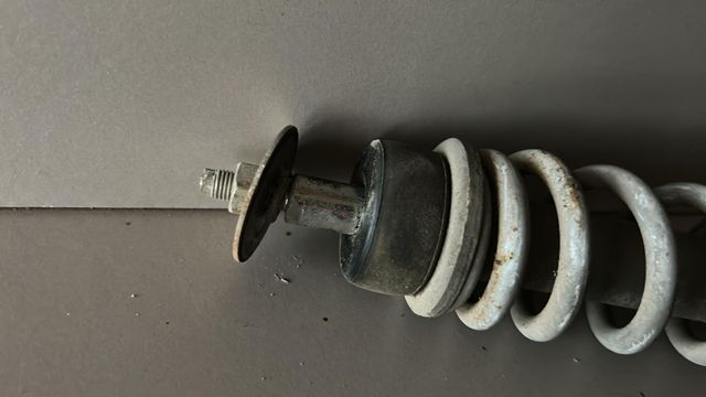 Suspensión trasera Piaggio typheoon