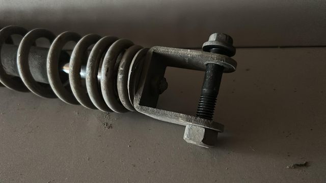 Suspensión trasera Piaggio typheoon