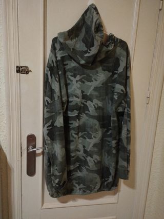 Vestido militar mujer con capucha