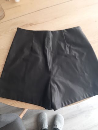 Short polipiel zara