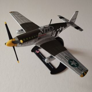 Avión P-51B Mustang