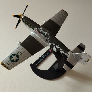 Avión P-51B Mustang