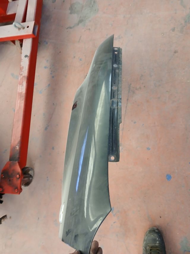 Aleta delantera izquierda audi b7