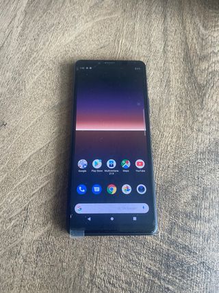 Sony Xperia 10 II in nero