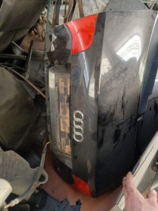 Porton trasero audi a4 b7